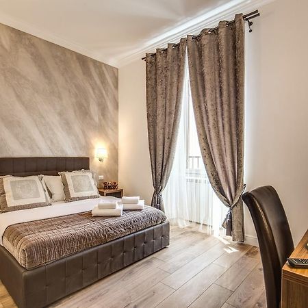 River Luxury Suites ローマ エクステリア 写真