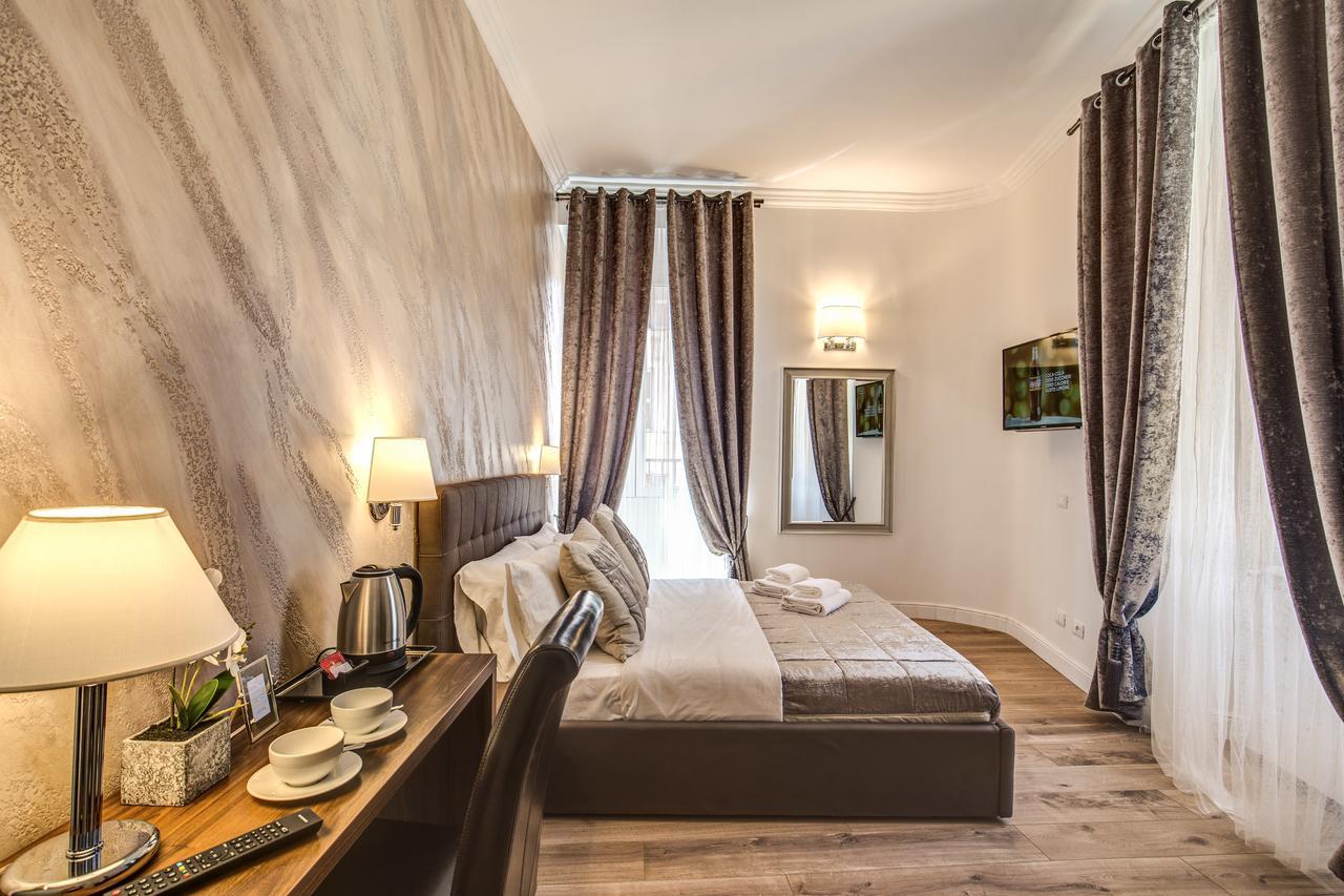 River Luxury Suites ローマ エクステリア 写真