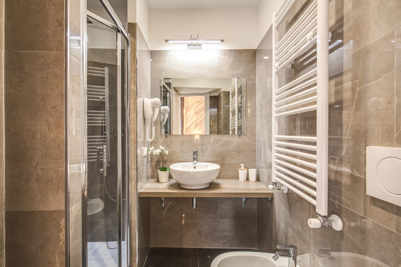 River Luxury Suites ローマ エクステリア 写真