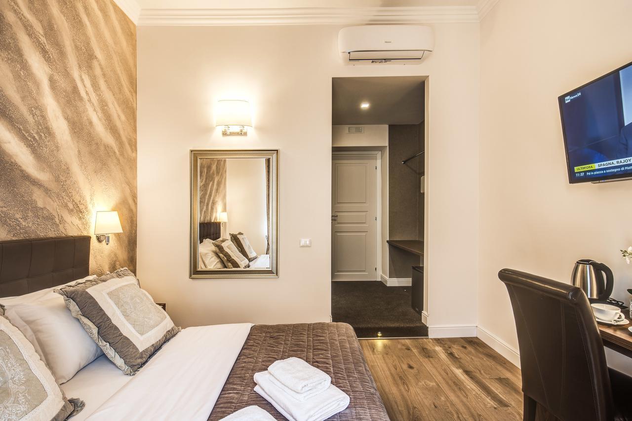 River Luxury Suites ローマ エクステリア 写真
